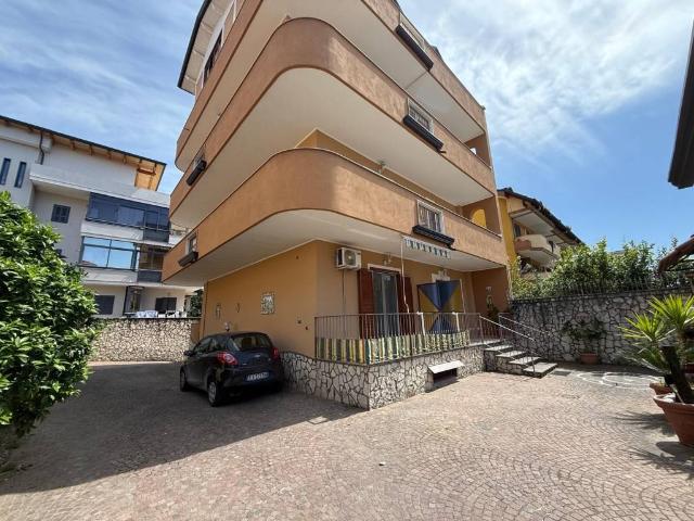 Villa Indipendente in vendita a Villaricca, Campania