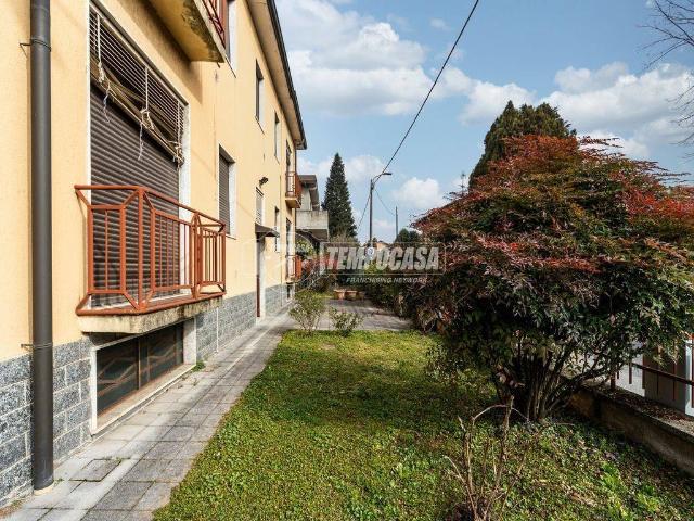 Villa Indipendente in vendita a Sant'Alessandro, Villasanta