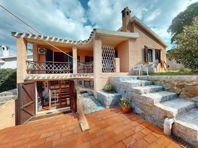 Villa Indipendente in vendita a Santa Caterina, Villasimius