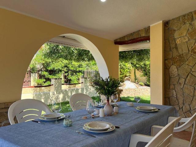 Villa Indipendente in vendita a Villasimius, Sardigna/Sardegna
