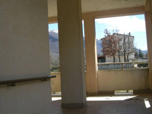 Villa Indipendente in vendita a Villavallelonga, Abruzzo