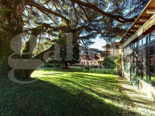 Villa Indipendente in vendita a San Maurizio, Vimercate