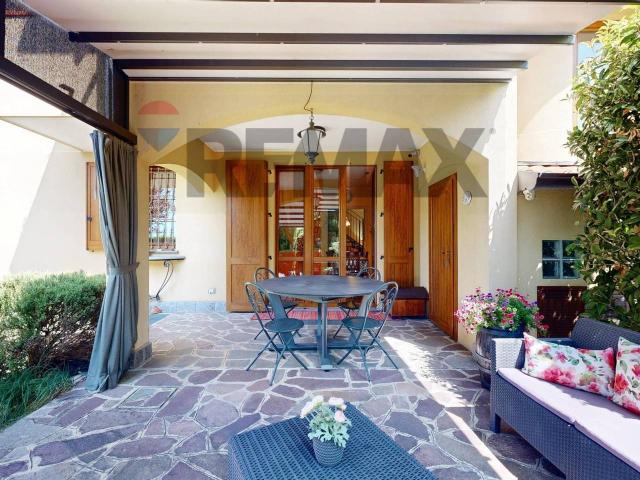 Villa Indipendente in vendita a San Maurizio, Vimercate