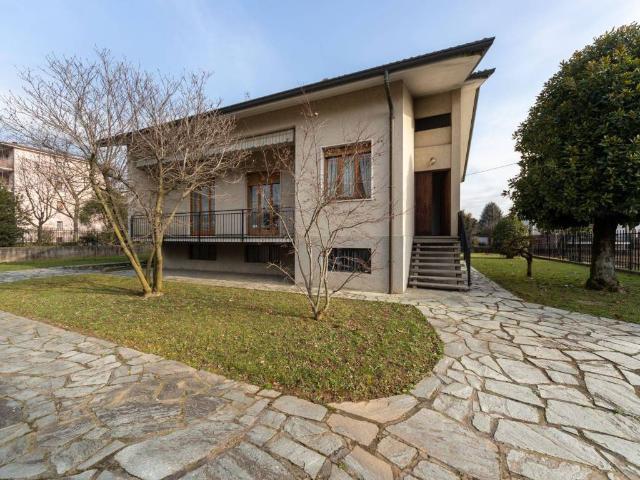 Villa Indipendente in vendita a San Maurizio, Vimercate
