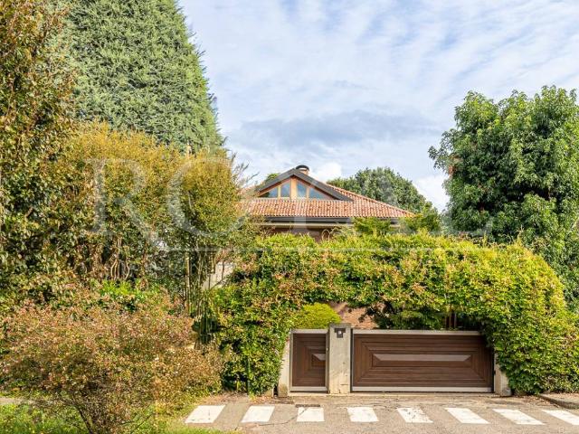 Villa Indipendente in vendita a Oreno, Vimercate