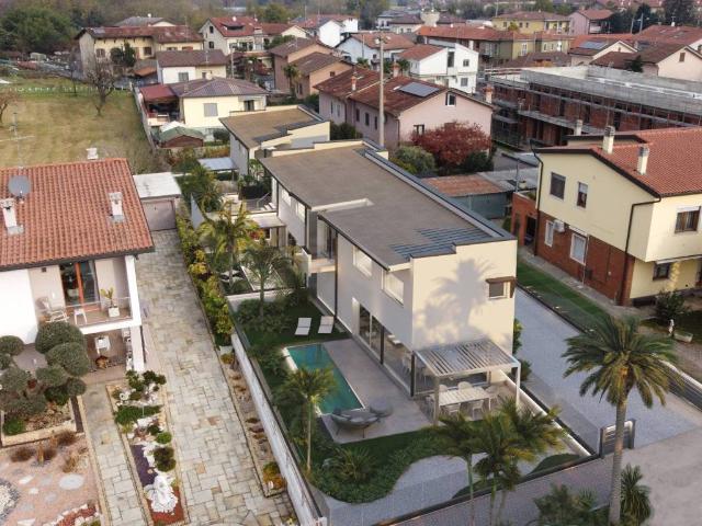 Villa Indipendente in vendita a Cascina San Paolino, Vimercate