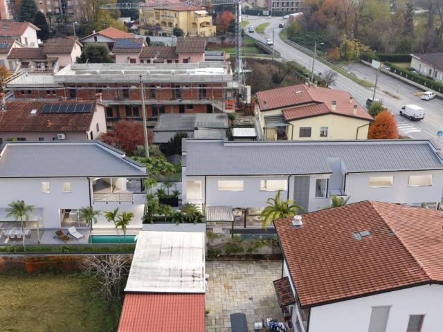 Villa Indipendente in vendita a Cascina San Paolino, Vimercate