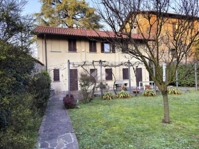 Villa Indipendente in vendita a Oreno, Vimercate