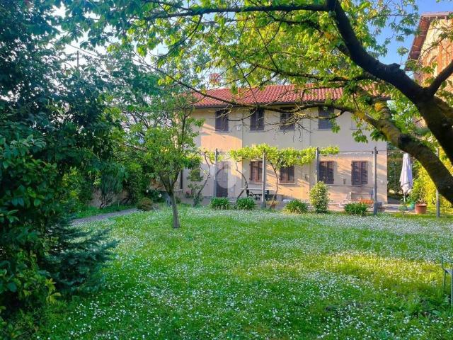 Villa Indipendente in vendita a Oreno, Vimercate