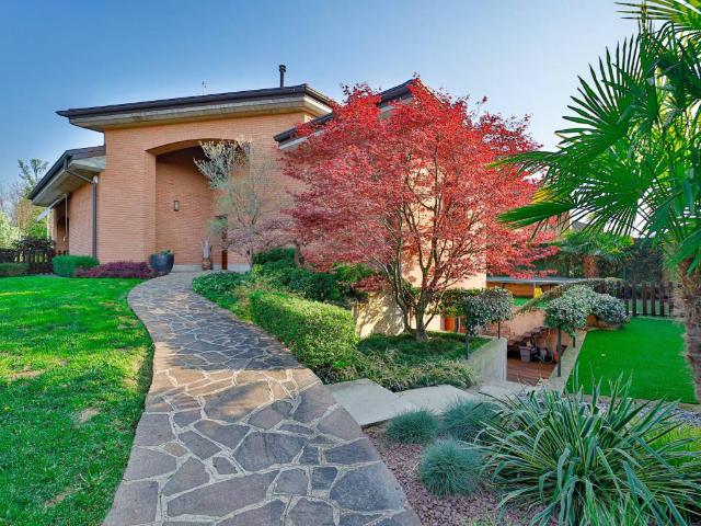 Villa Indipendente in vendita a Ruginello, Vimercate