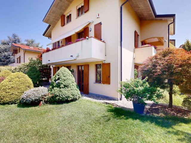 Villa Indipendente in vendita a San Maurizio, Vimercate