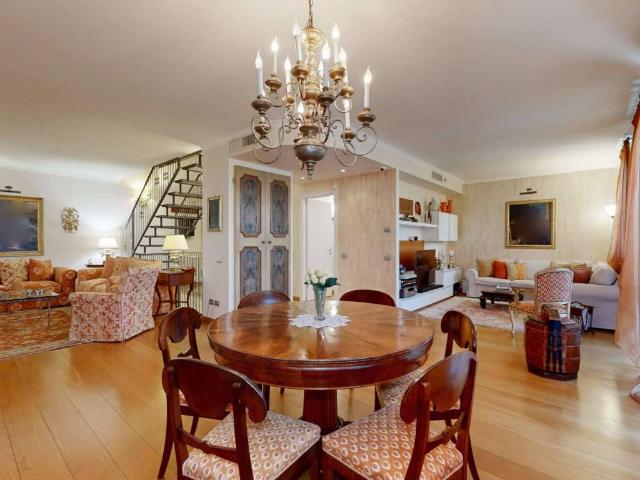 Villa Indipendente in vendita a San Maurizio, Vimercate
