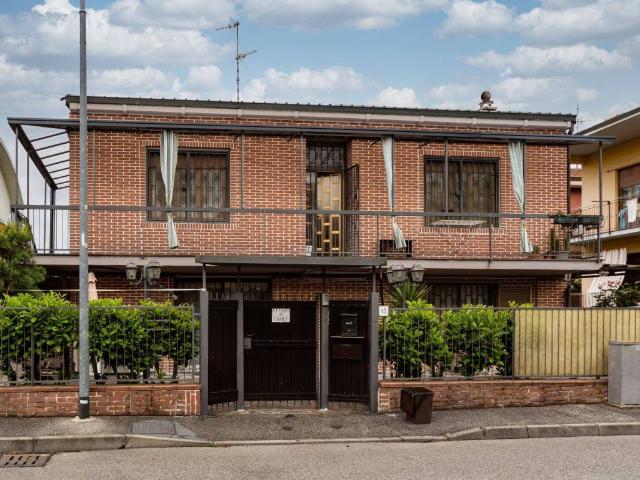 Villa Indipendente in vendita a Vimodrone, Lombardia
