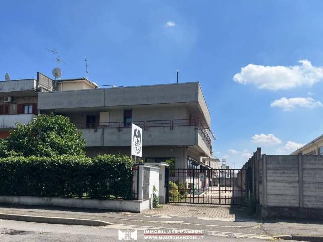 Villa Indipendente in vendita a Vimodrone, Lombardia
