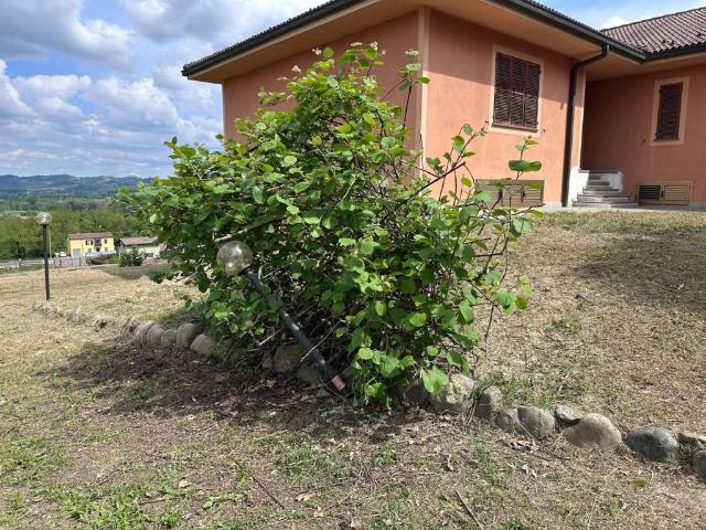 Villa Indipendente in vendita a Piemonte, Alessandria