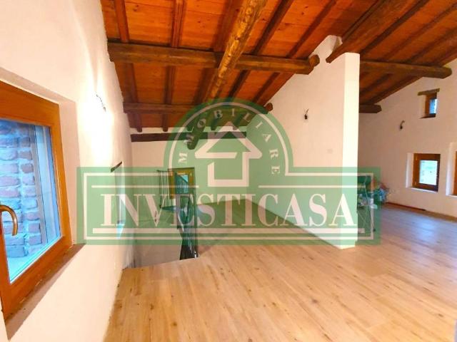 Villa Indipendente in vendita a Vistarino, Lombardia