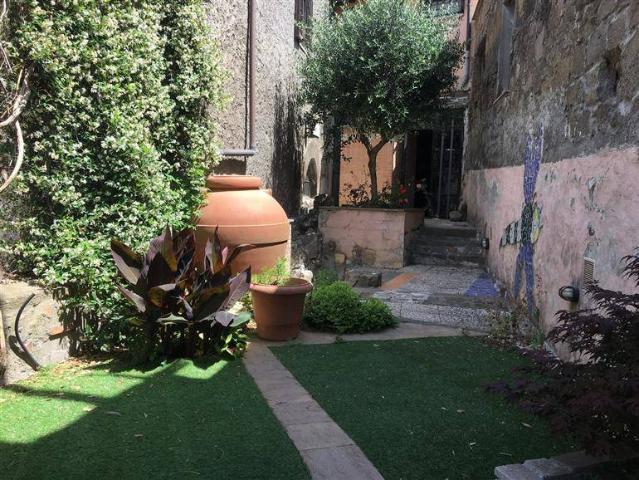 Villa Indipendente in vendita a San Pellegrino, Viterbo