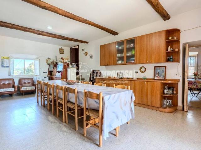 Villa Indipendente in vendita a Viterbo, Lazio