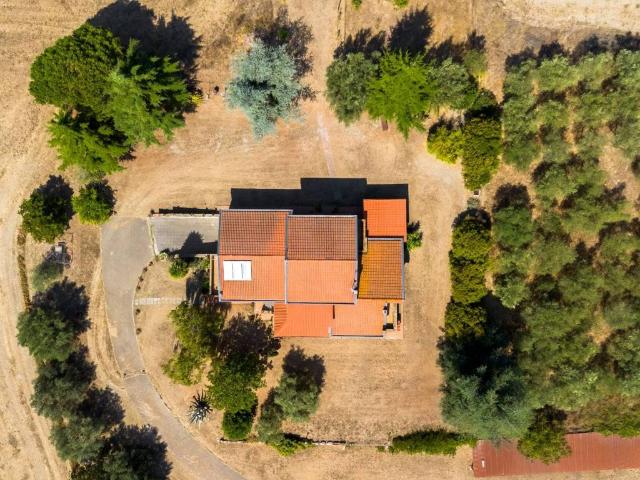 Villa Indipendente in vendita a Viterbo, Lazio