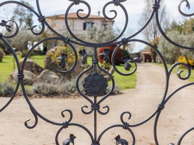 Villa Indipendente in vendita a Viterbo, Lazio