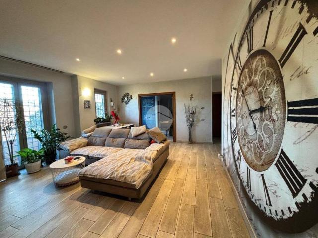 Villa Indipendente in vendita a Ellera, Viterbo