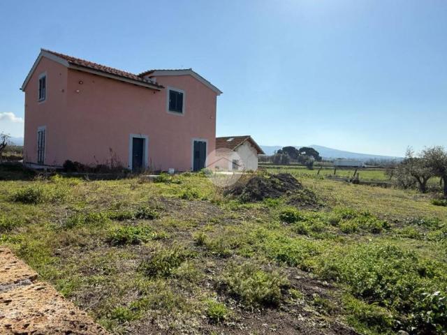 Villa Indipendente in vendita a Viterbo, Lazio