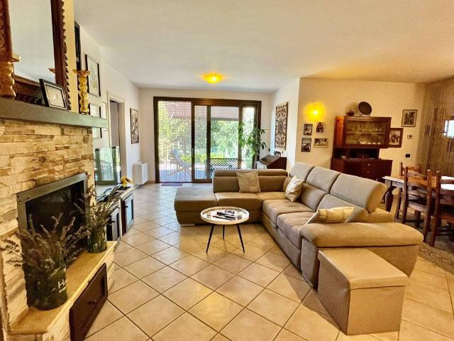 Villa Indipendente in vendita a Mazzetta, Viterbo