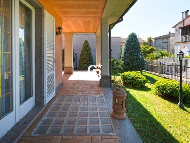 Villa Indipendente in vendita a Viterbo, Lazio