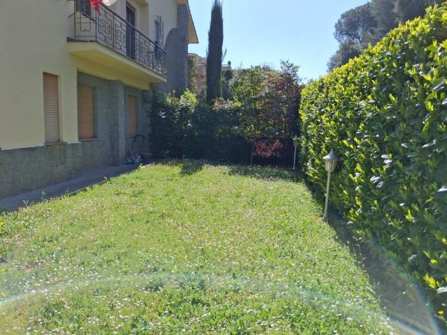 Villa Indipendente in vendita a Ellera, Viterbo