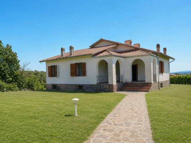 Villa Indipendente in vendita a Sant’Angelo di Roccalvecce, Viterbo