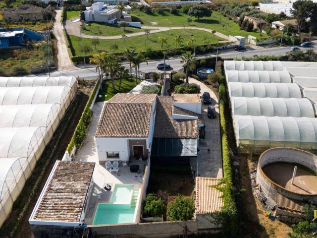 Villa Indipendente in vendita a Vittoria, Sicilia