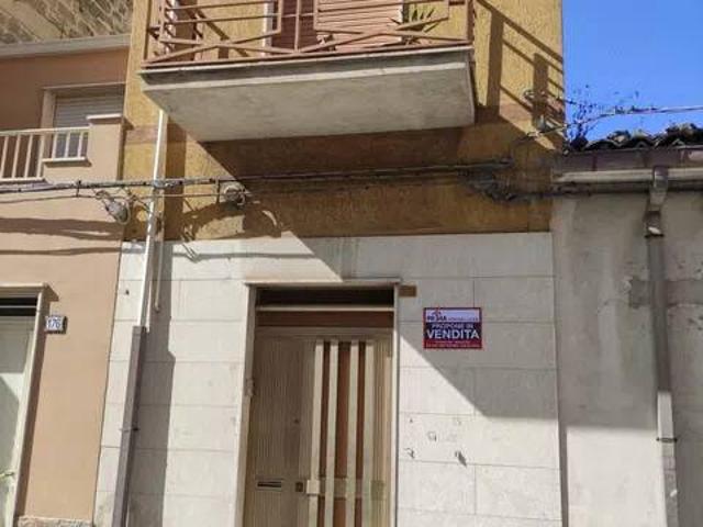 Villa Indipendente in vendita a Vittoria, Sicilia