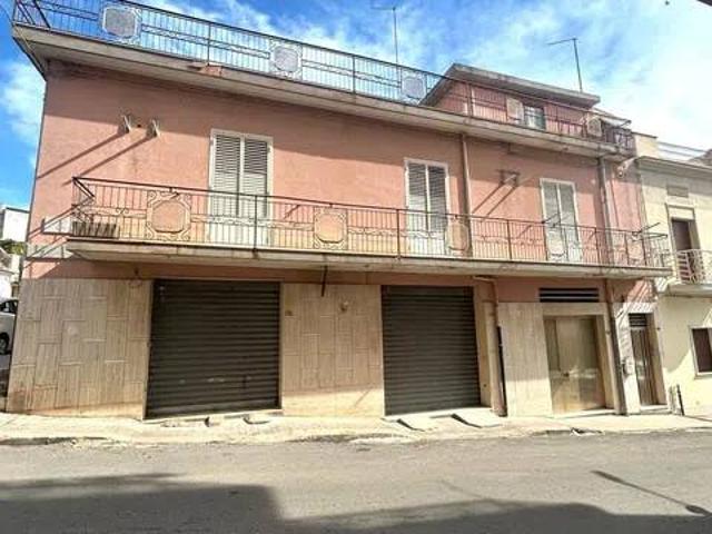 Villa Indipendente in vendita a Vittoria, Ragusa