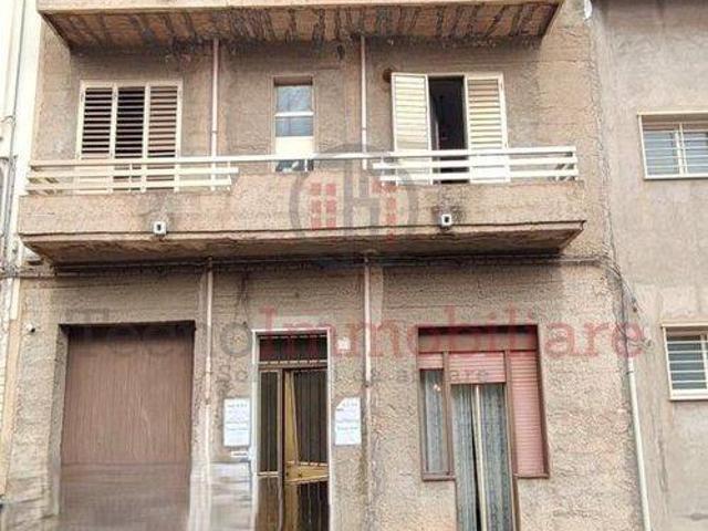 Villa Indipendente in vendita a Vittoria, Sicilia