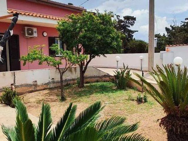 Villa Indipendente in vendita a Vittoria, Sicilia