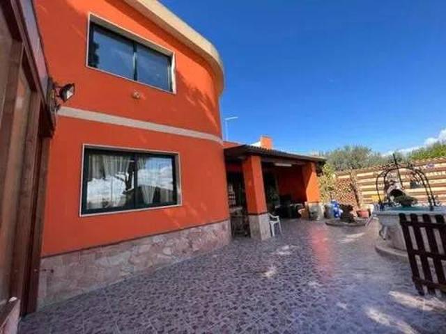Villa Indipendente in vendita a Scoglitti, Vittoria