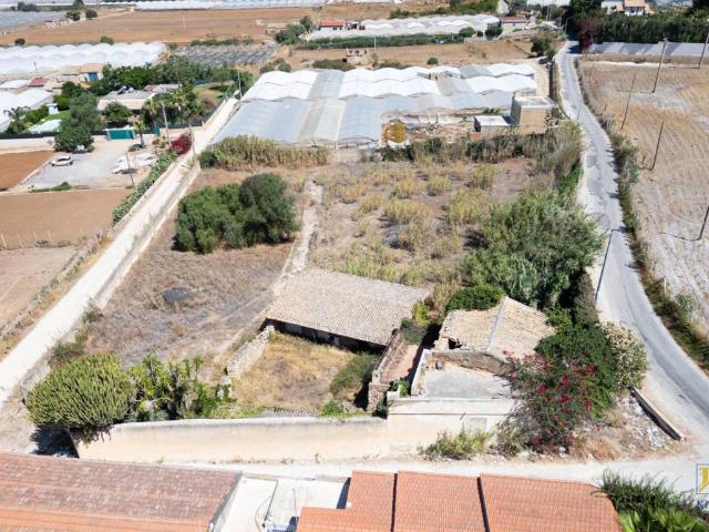 Villa Indipendente in vendita a Vittoria, Sicilia