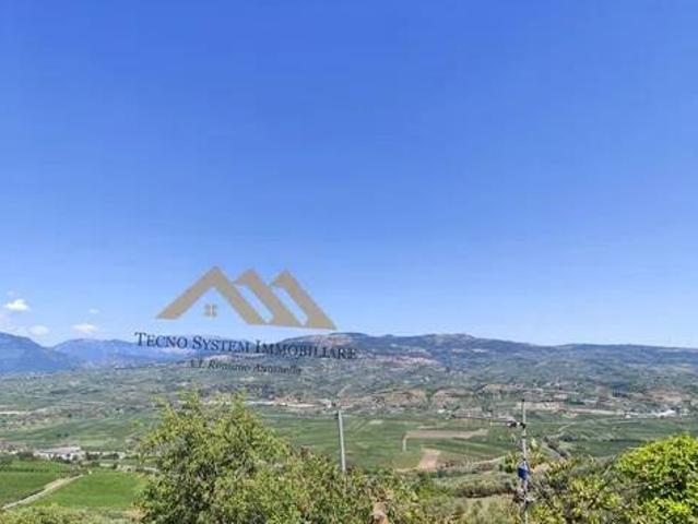 Villa Indipendente in vendita a Vitulano, Campania