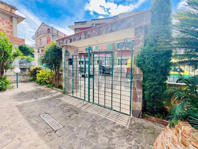 Villa Indipendente in vendita a Vitulazio, Campania