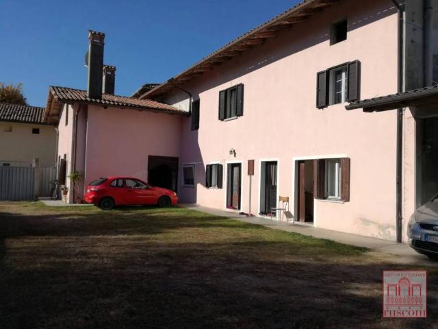 Villa Indipendente in vendita a Vivaro, Friuli-Venezia Giulia