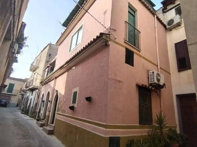 Villa Indipendente in vendita a Cunzirìa, Vizzini