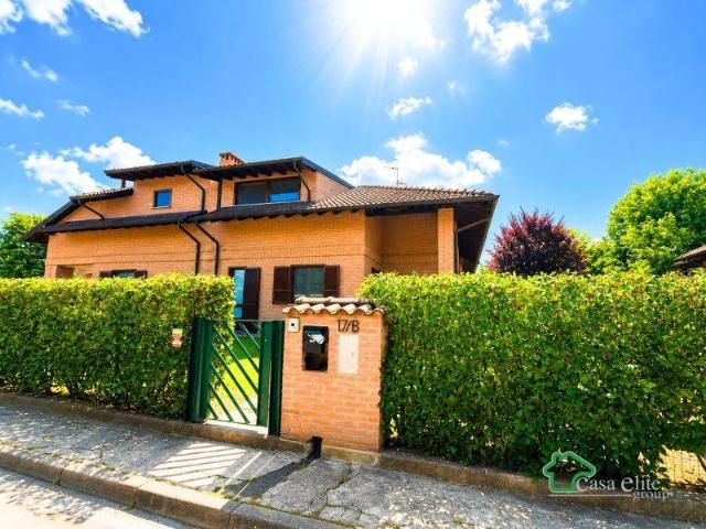 Villa Indipendente in vendita a Sarmazzano, Vizzolo Predabissi