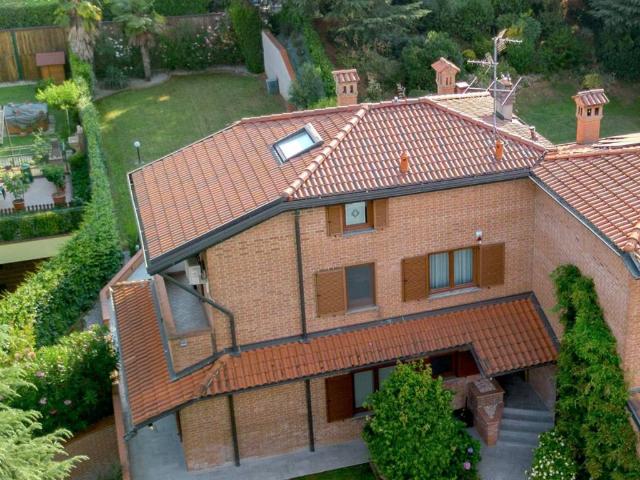 Villa Indipendente in vendita a Sarmazzano, Vizzolo Predabissi