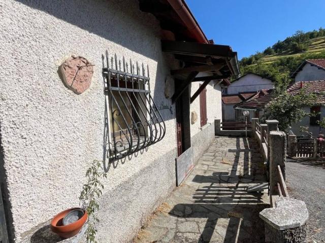 Villa Indipendente in vendita a Vobbia, Liguria