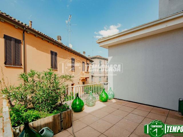 Villa Indipendente in vendita a Benvenuti, Voghera
