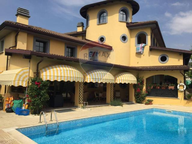 Villa Indipendente in vendita a Altomasso, Voghera