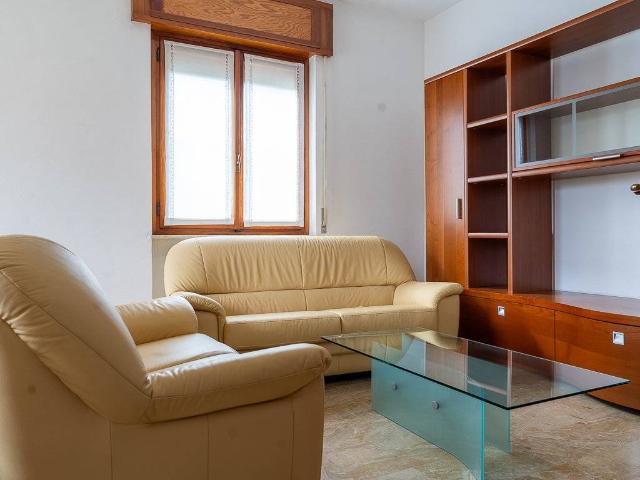 Villa Indipendente in vendita a Molino di Fondo, Voghera
