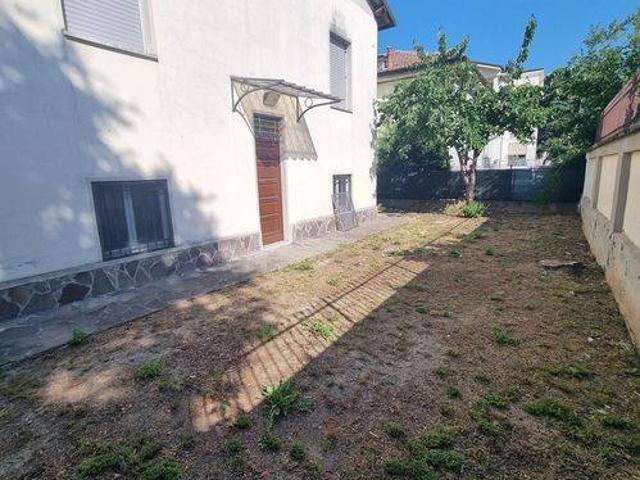 Villa Indipendente in vendita a Benvenuti, Voghera