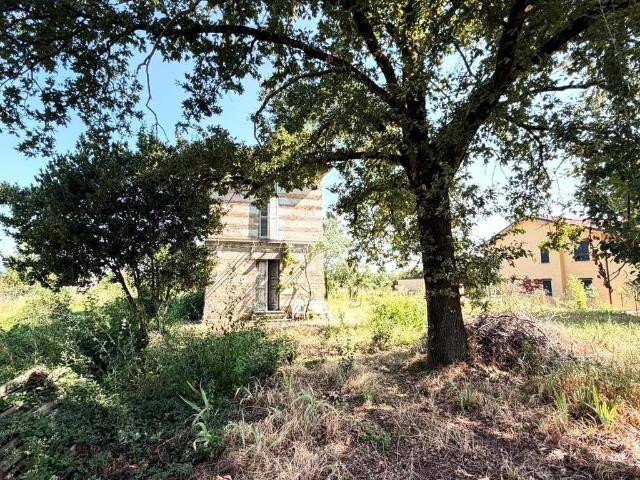 Villa Indipendente in vendita a Voghera, Lombardia
