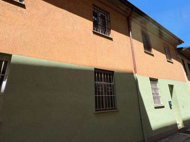 Villa Indipendente in vendita a Benvenuti, Voghera